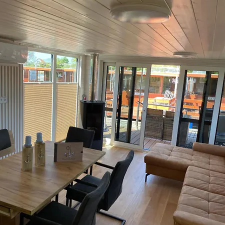 Hausboot Anni Woma D13 *